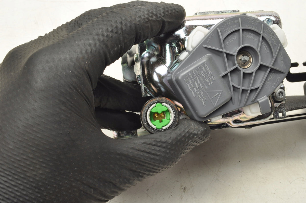VOLVO S60 II V60 SEAT BELT LEFT FRONT 39818841 LIFT