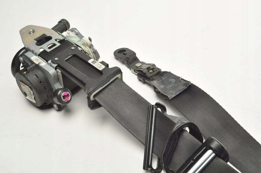 VOLVO S60 II V60 SEAT BELT LEFT FRONT 39818841