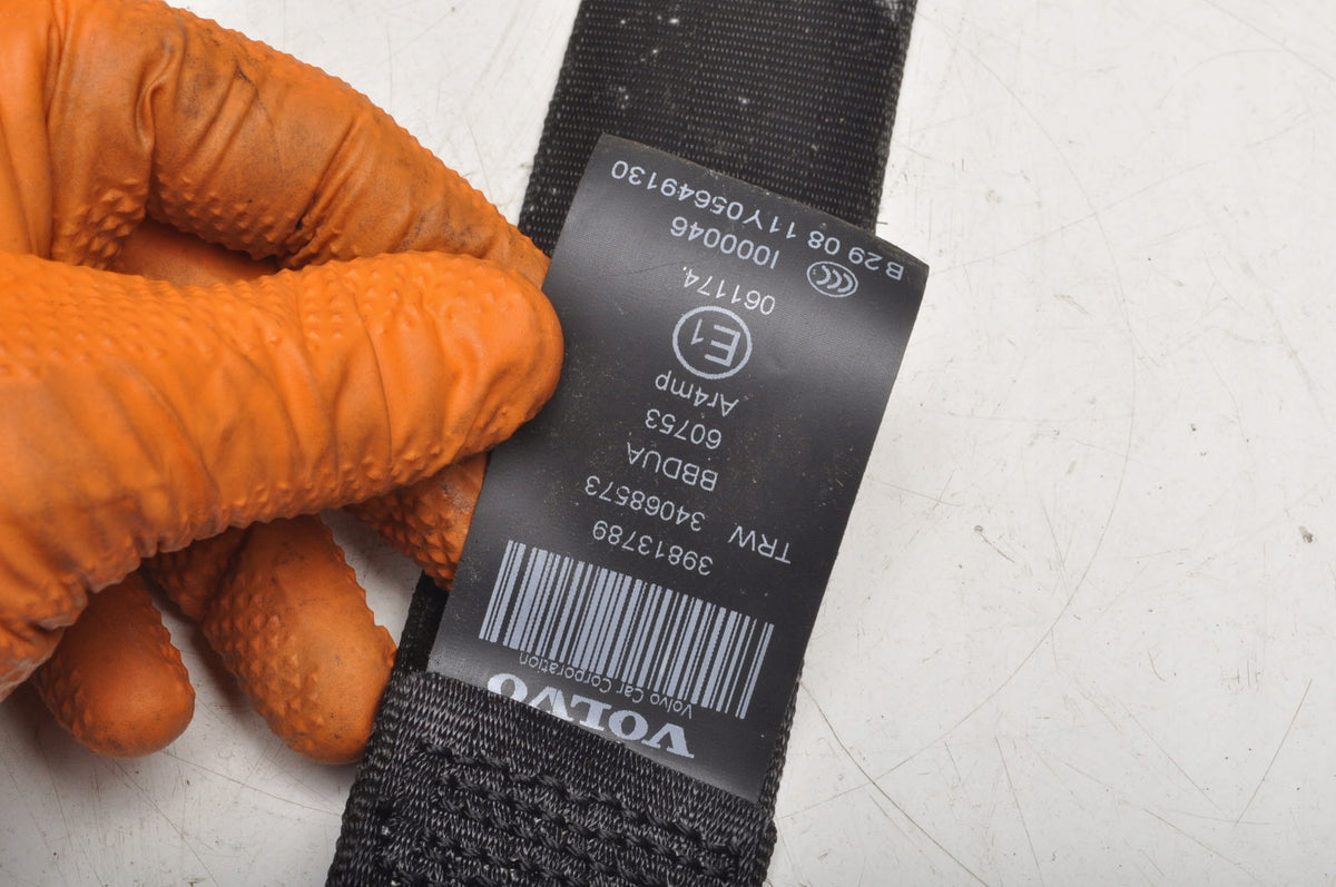 VOLVO S60 II V60 SEAT BELT LEFT REAR 39813789