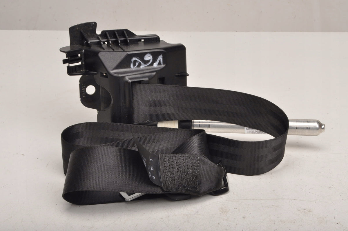 VOLVO S60 II V60 SEAT BELT MIDDLE REAR 2 ROW 39823326