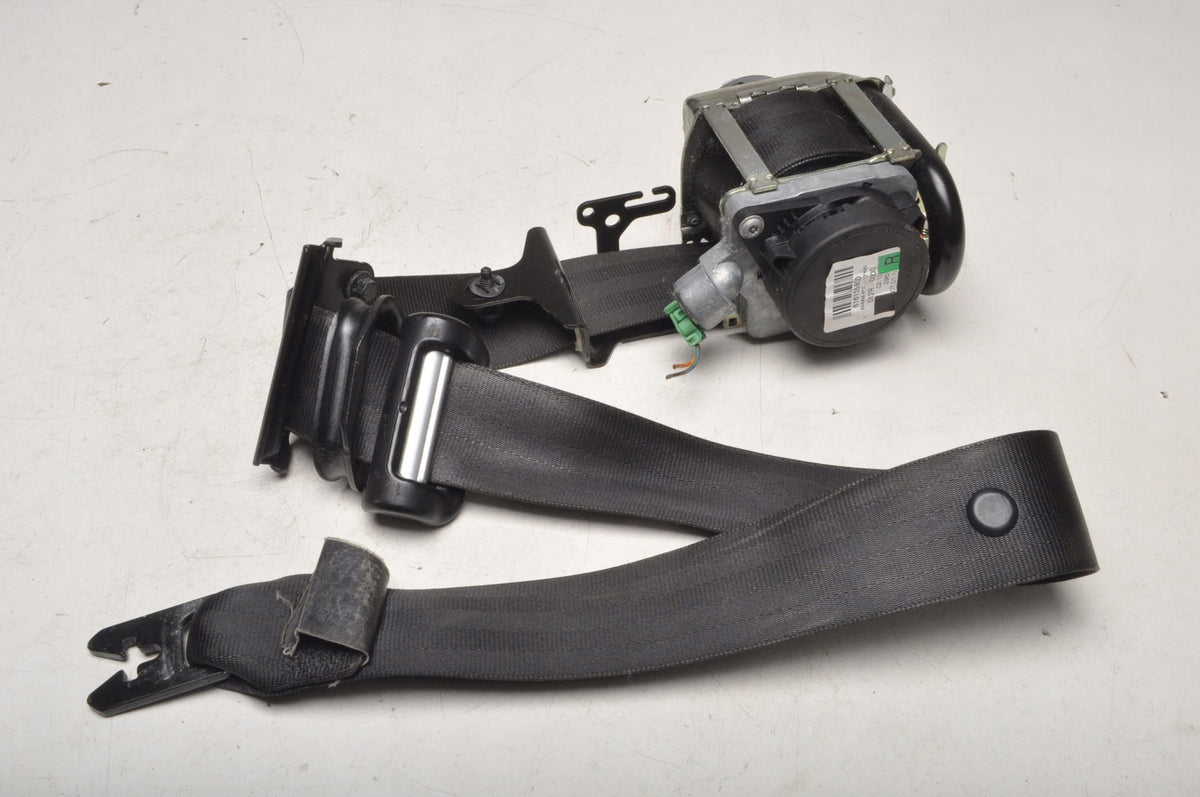 VOLVO S60 II V60 SEAT BELT RIGHT FRONT 39800482