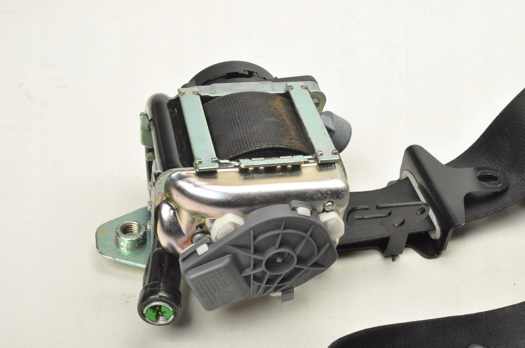 VOLVO S60 II V60 SEAT BELT RIGHT FRONT 39818843