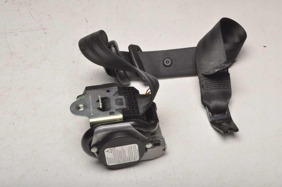 VOLVO S60 II V60 SEAT BELT RIGHT REAR 2 ROW 39823323