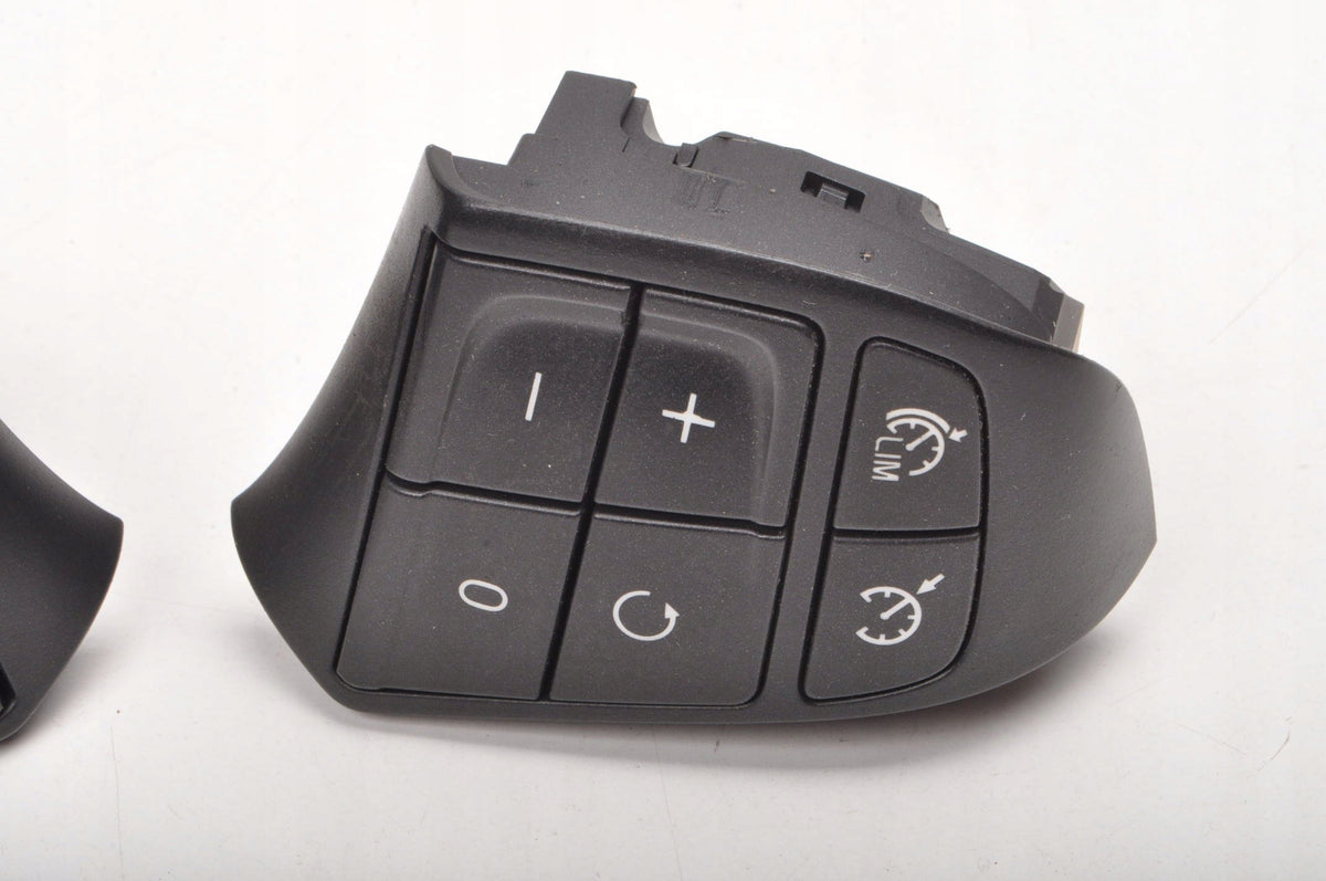VOLVO S60 II V60 STEERING WHEEL BUTTONS 31334463 31334457