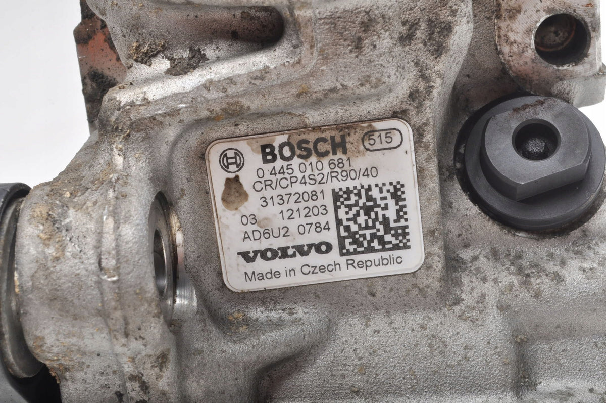 VOLVO S60 II V60 V40 II XC60 AND 2.0 16V D4 D3 D5 INJECTION PUMP 31372081