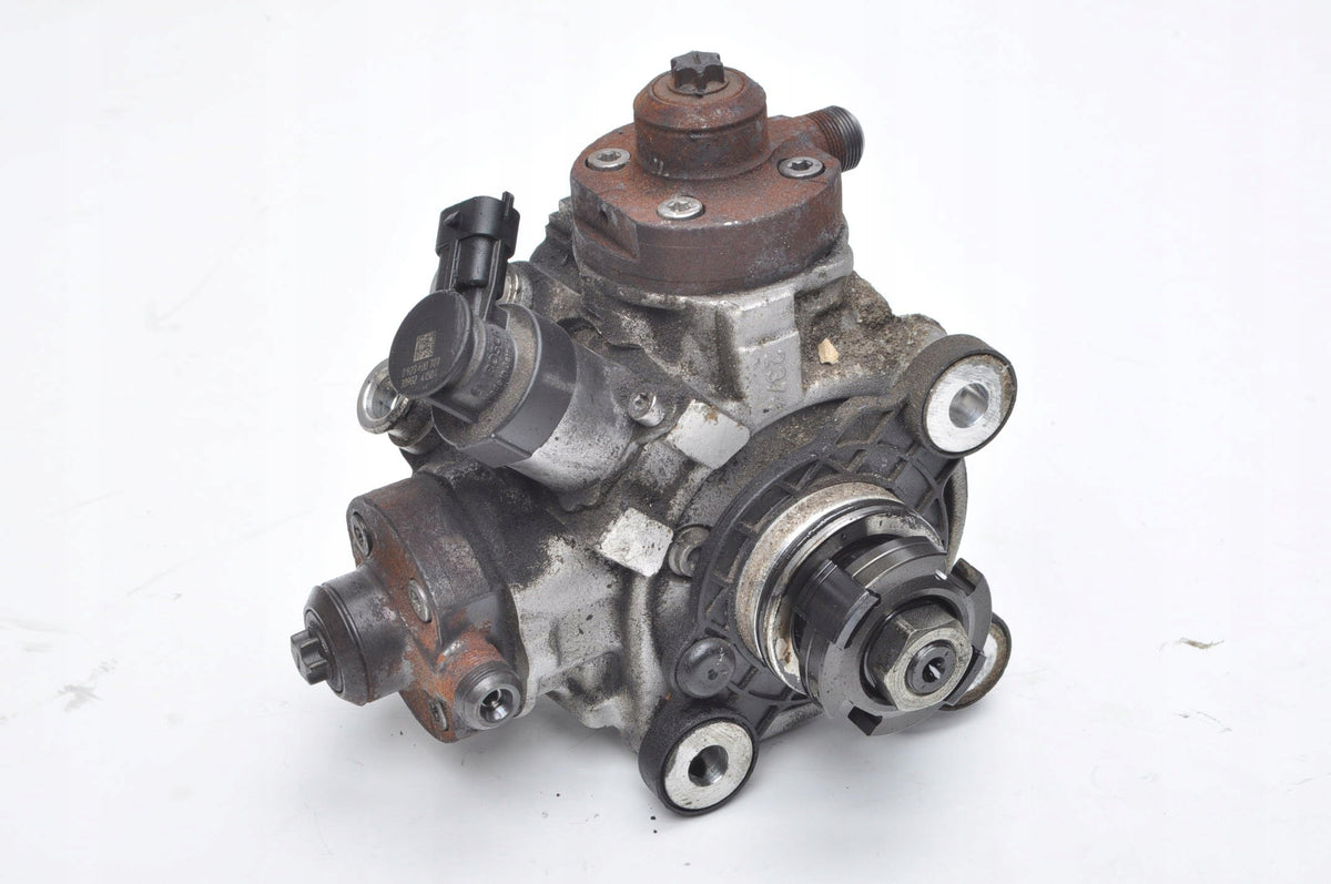 VOLVO S60 II V60 V40 II XC60 AND 2.0 16V D4 D3 INJECTION PUMP 31372081