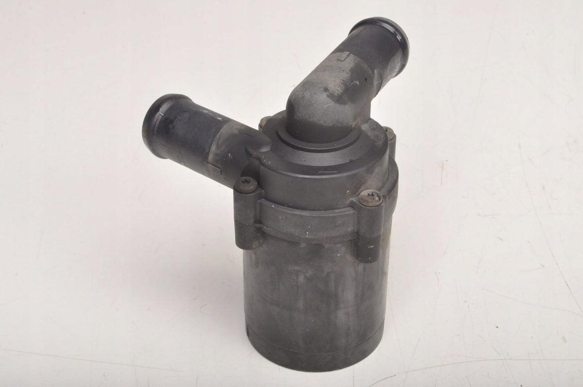 VOLVO S60 II V60 V70 2.0 D3 WATER PUMP 1319710
