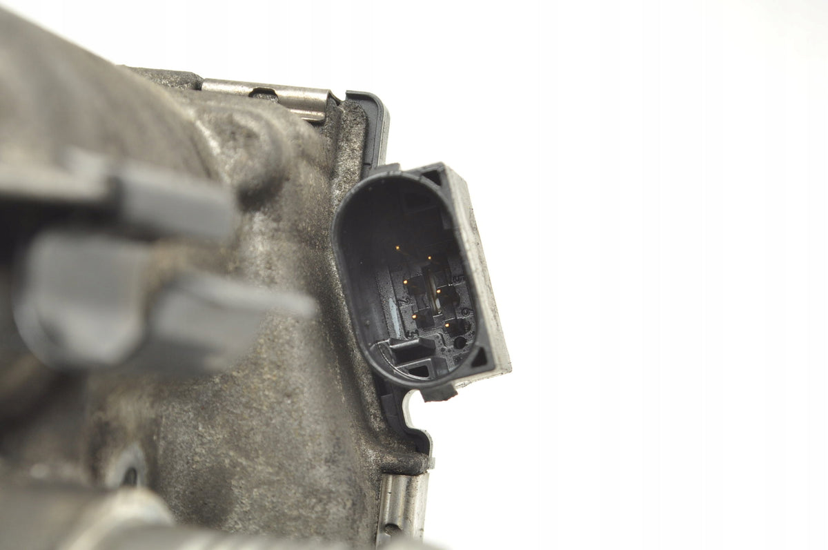 VOLVO S60 II V60 V70 III S80 II 2.0 T5 240KM THROTTLE AG9E-9F991-AA