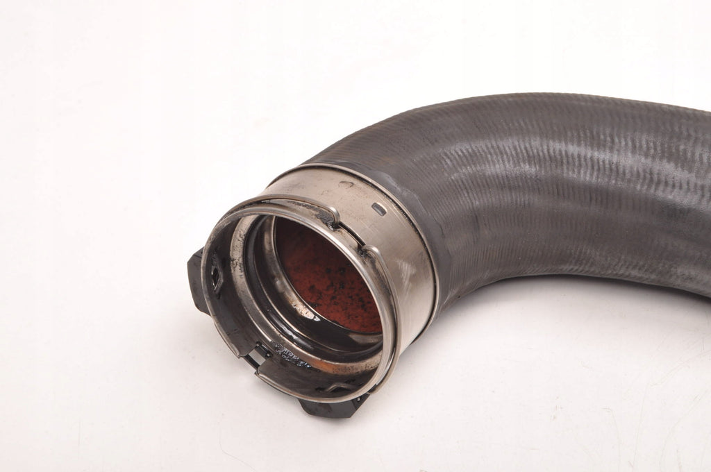 VOLVO S60 II V60 XC60 2.0 D4 181HP INTERCOOLER HOSE P1 31370286