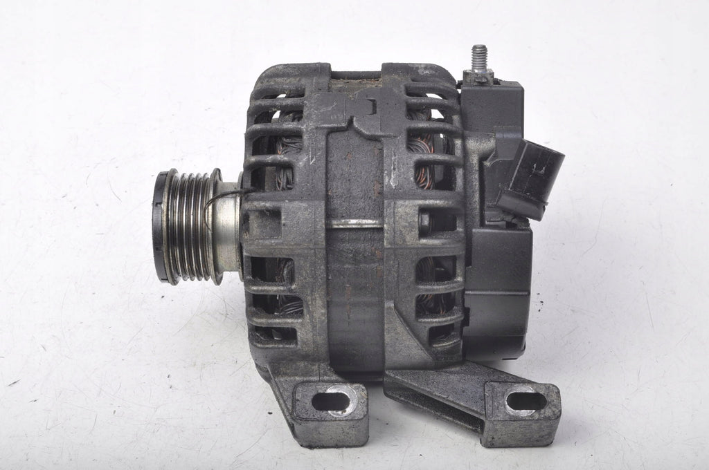 VOLVO S60 II V60 XC60 2.4 D5 215KM ALTERNATOR