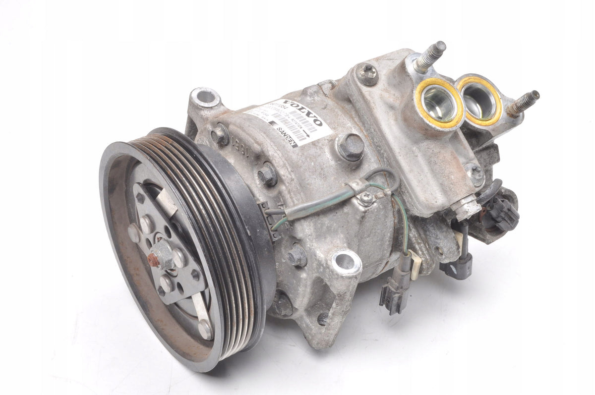 VOLVO S60 II V60 XC60 3.0 T6 304KM AIR CONDITIONING COMPRESSOR 36011354