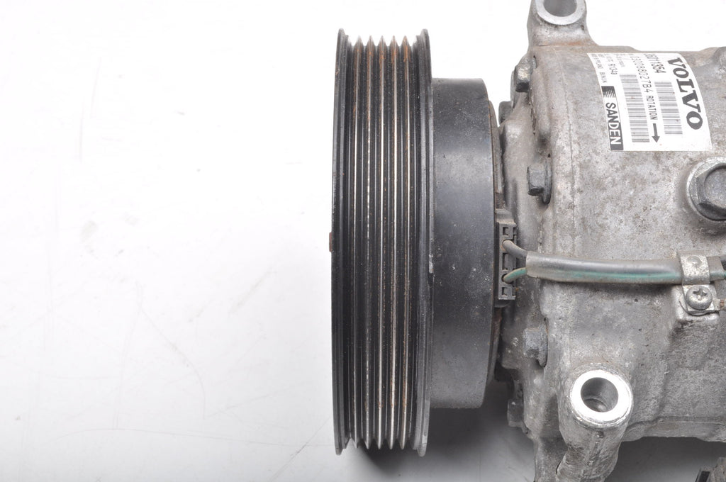 VOLVO S60 II V60 XC60 3.0 T6 304KM AIR CONDITIONING COMPRESSOR 36011354
