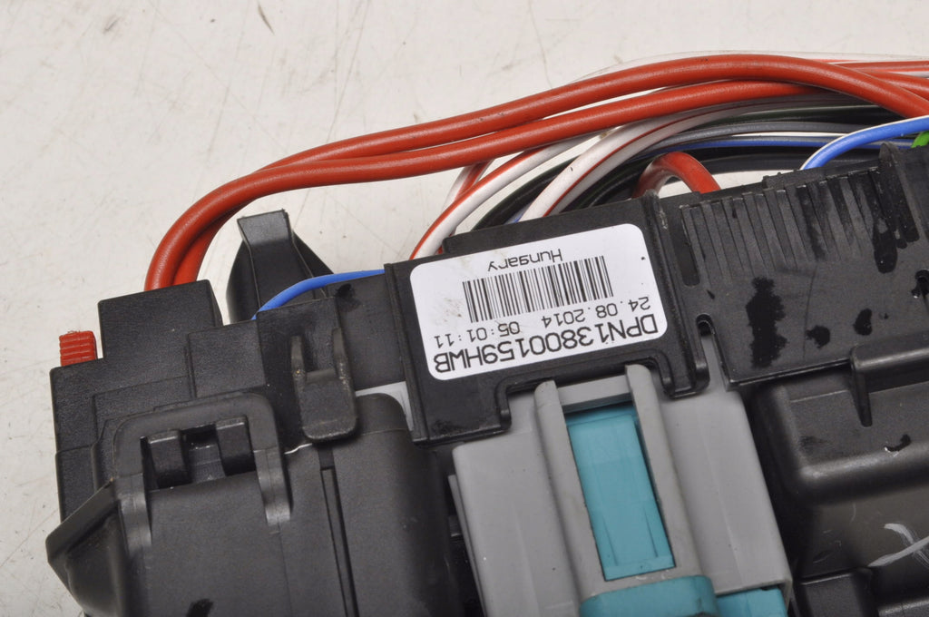 VOLVO S60 II V60 XC60 AND FUSE BOX 3800159
