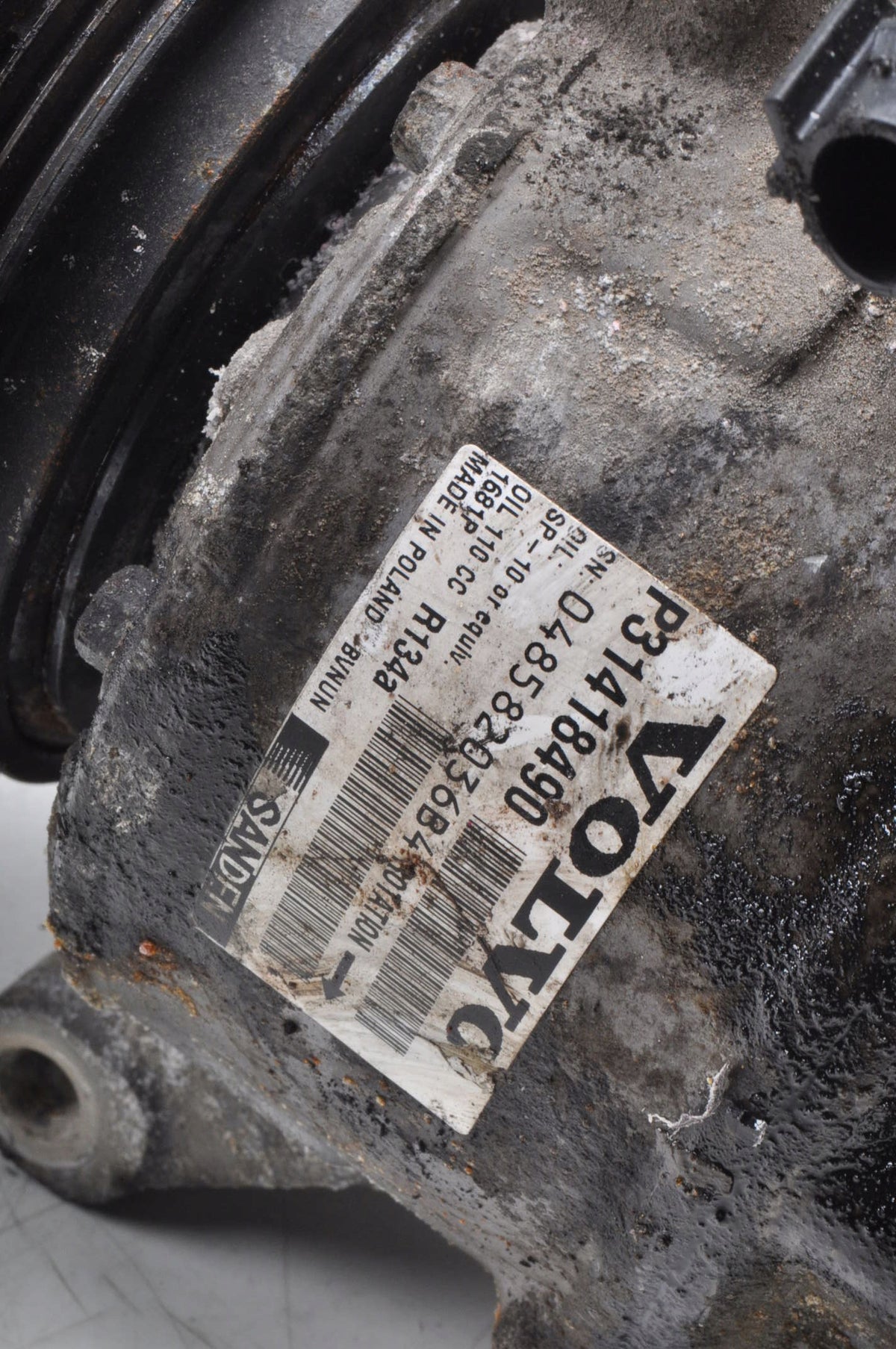 VOLVO S60 II V60 XC60 I LIFT 2.4 D5 220KM AIR CONDITIONING COMPRESSOR 31418490