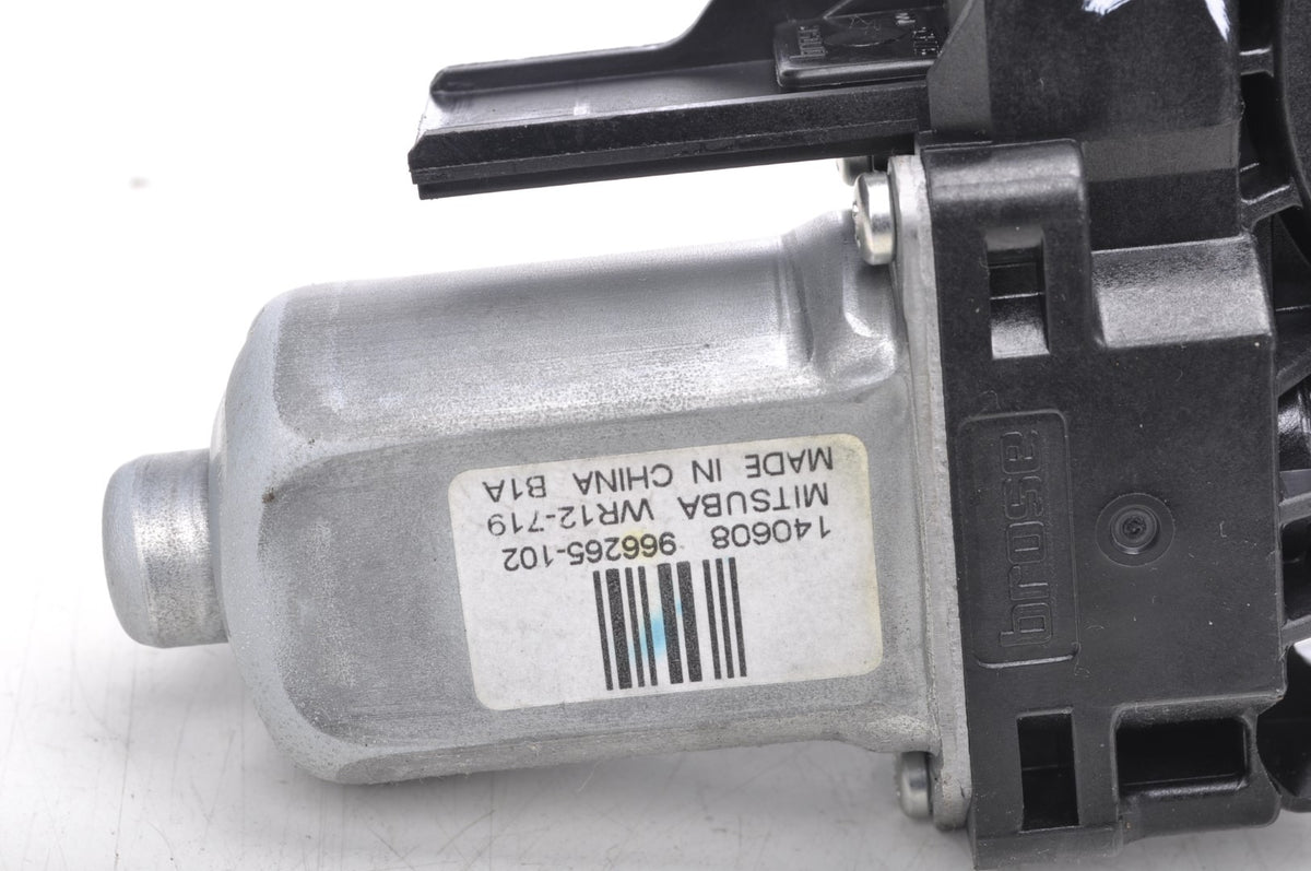 VOLVO S60 II WINDSHIELD MOTOR RIGHT REAR 966265-102