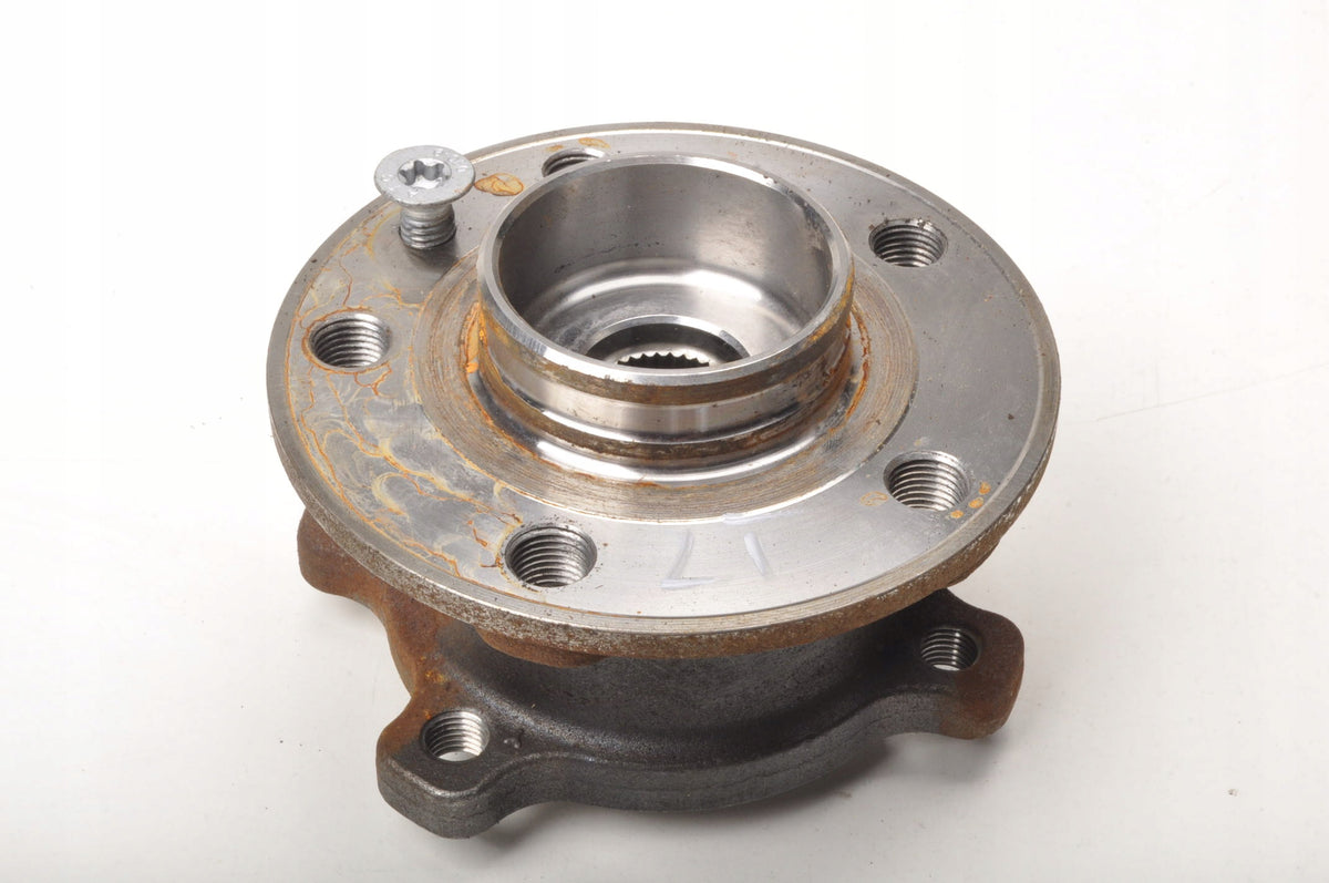 VOLVO S60 II XC60 II REAR LEFT HUB 31360748