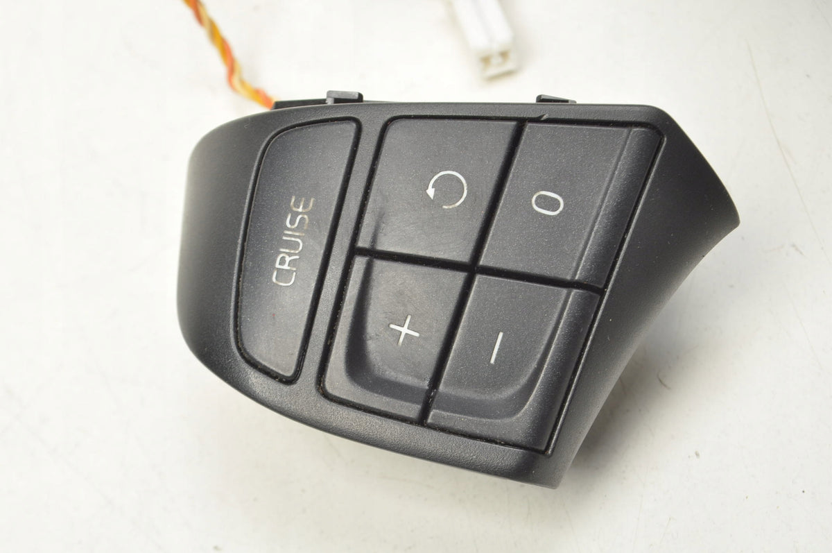 VOLVO S60 II XC70 II STEERING WHEEL BUTTONS 31264954 31264948