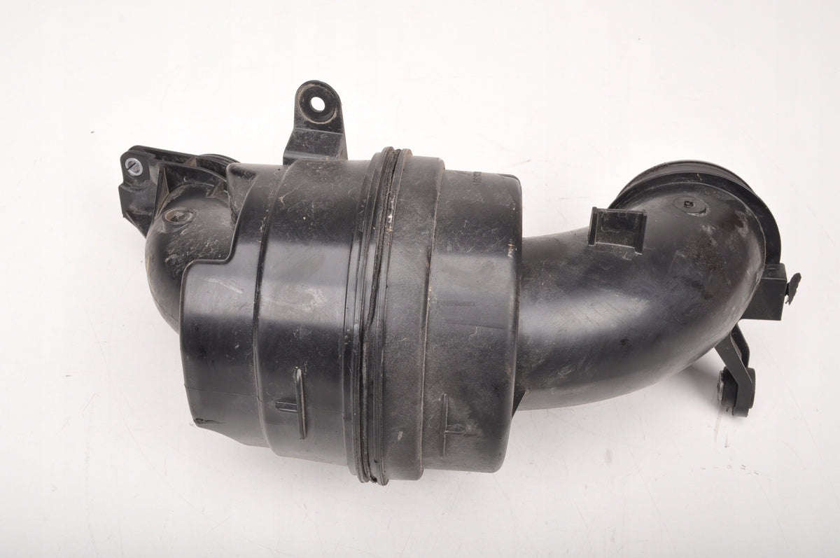 VOLVO S60 III 2.0 T5 AIR RESONATOR 31370245