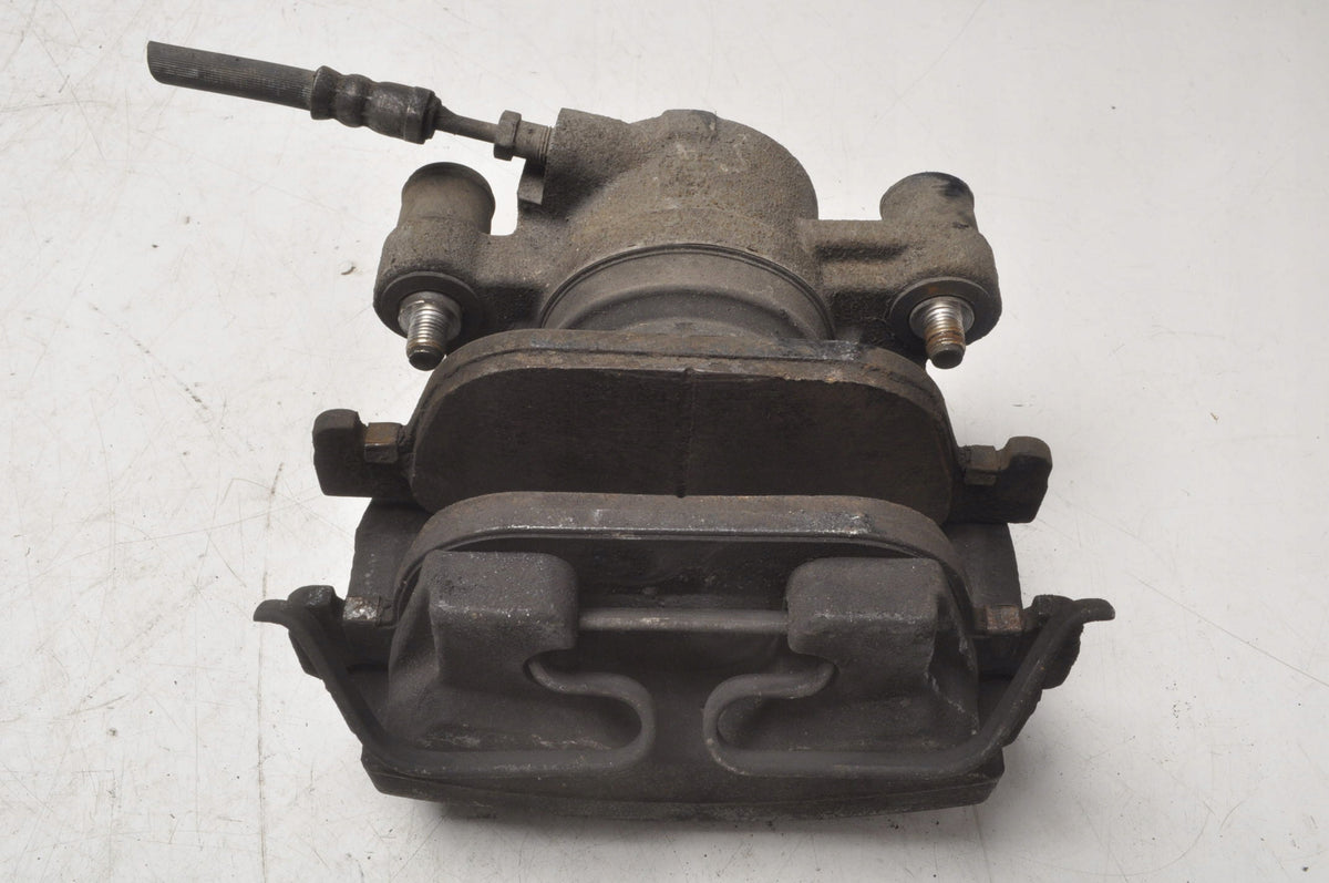 VOLVO S60 III BRAKE CALIPER LEFT FRONT 31471663
