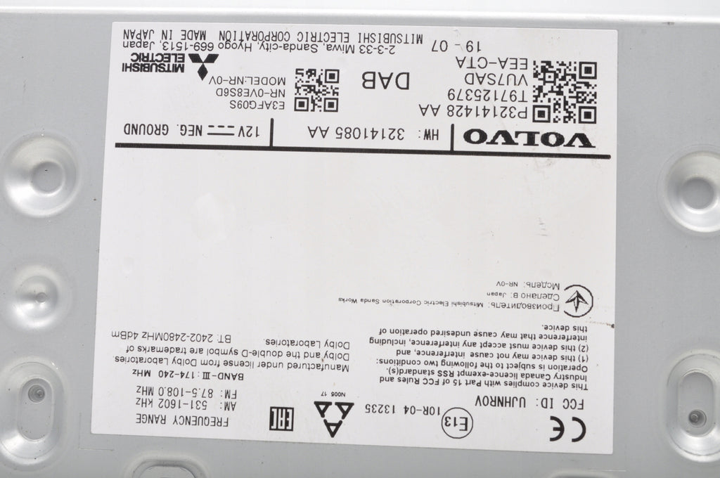 VOLVO S60 III S90 V90 XC40 II RADIO NAVIGATION DAB 32141428 AA