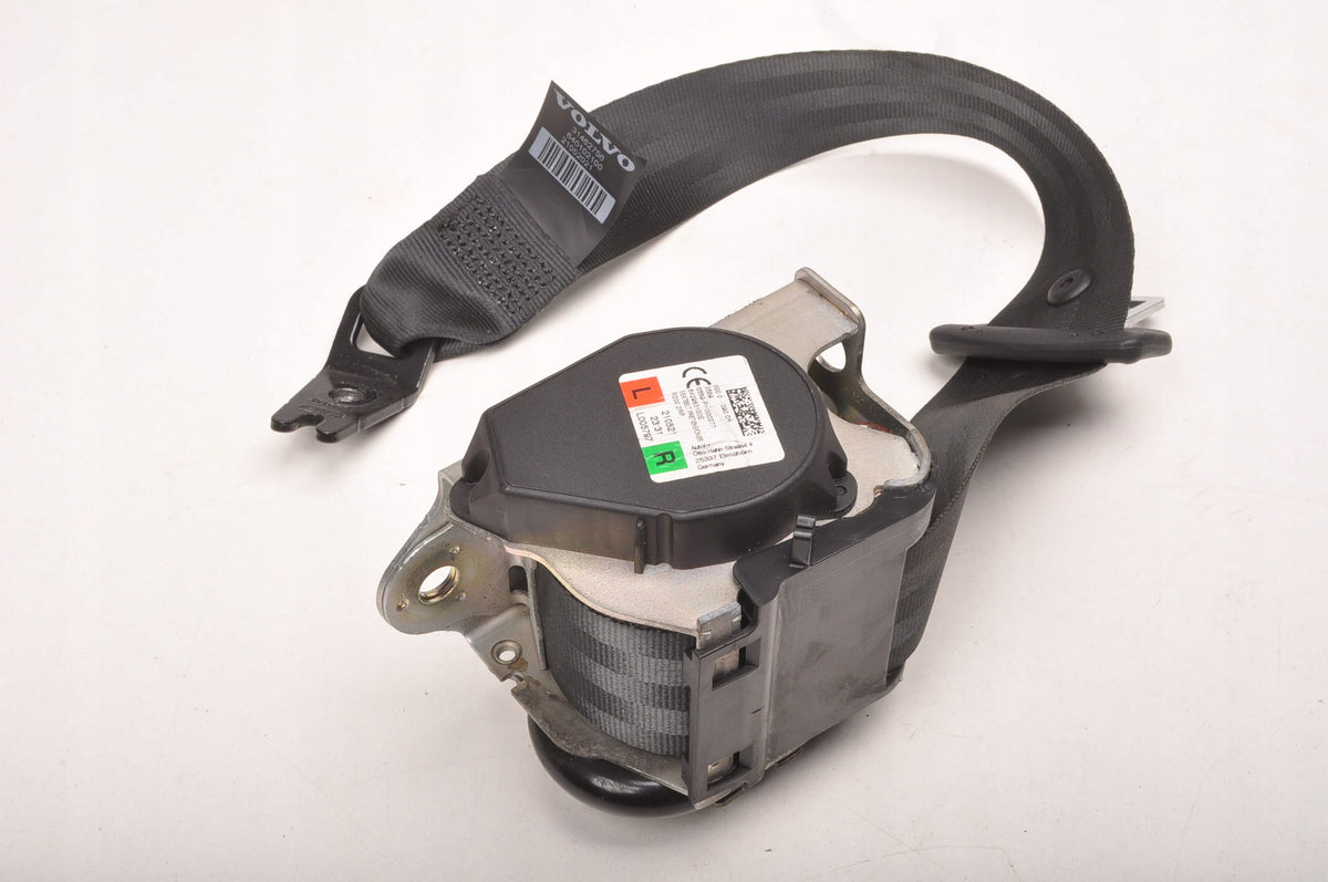VOLVO S60 III SEAT BELT RIGHT REAR 2 ROW 31462756