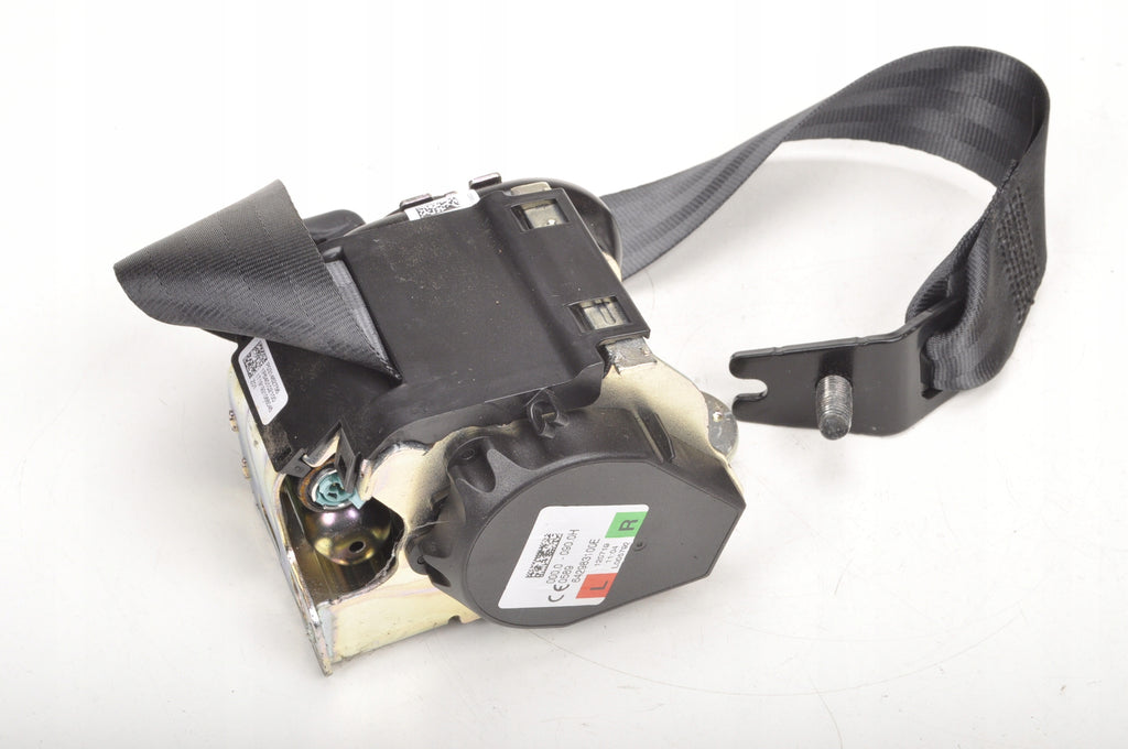 VOLVO S60 III SEAT BELT RIGHT REAR 2 ROW 31462756