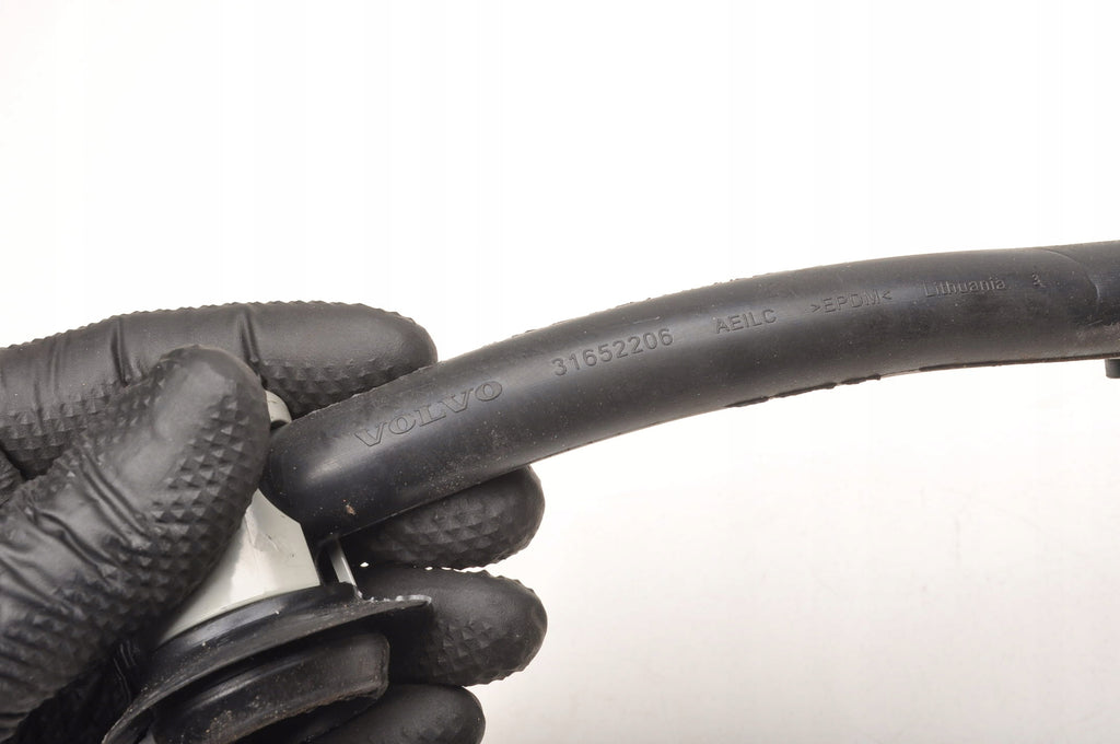 VOLVO S60 III V60 II 2.0 16V B5 Mild-Hybrid PIPE WATER CABLE 31652206