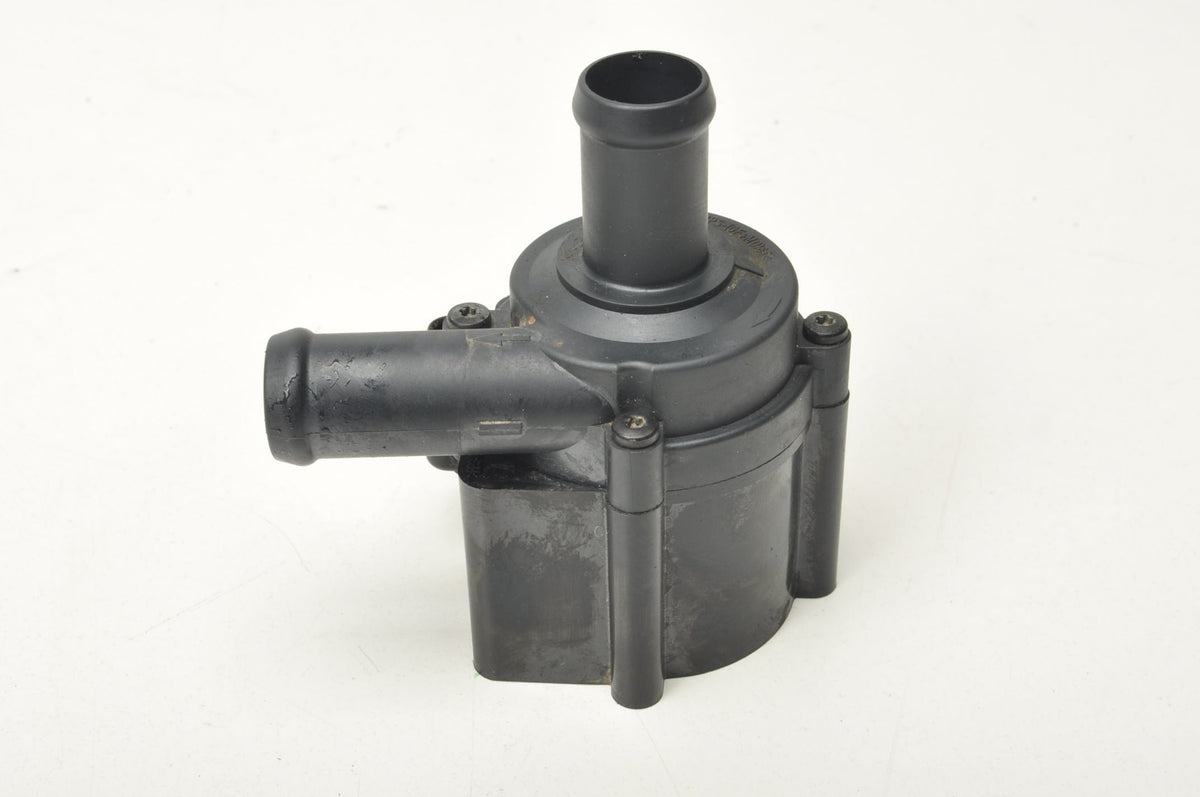 VOLVO S60 III V60 II 2.0 B4 Mild Hybrid WATER PUMP 32324818 2025R
