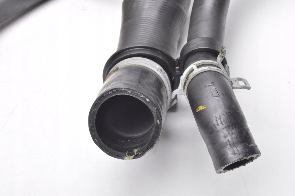 VOLVO S60 III V60 II 2.0 D3 150KM PIPE WATER LINE 31368401