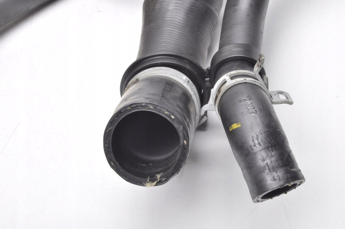 VOLVO S60 III V60 II 2.0 D3 150KM PIPE WATER LINE 31368401