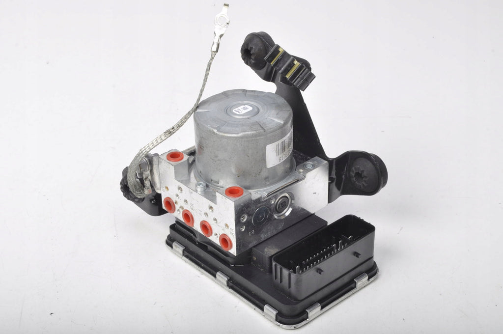 VOLVO S60 III V60 II 2.0 D4 PUMP ABS 32214772 20R