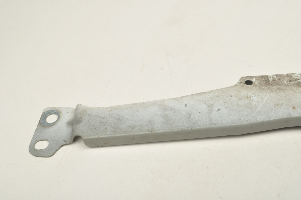 VOLVO S60 III V60 II FENDER MOUNT LEFT FRONT 31468233