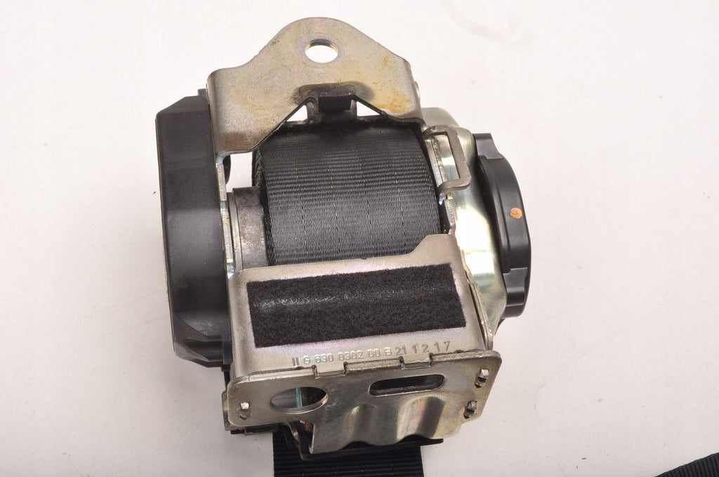 VOLVO S60 III V60 II SEAT BELT LEFT REAR 2 ROW 31462756