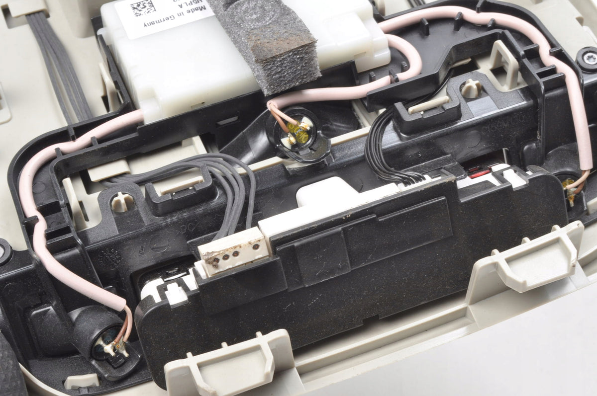 VOLVO S60 III V60 II XC60 II LIGHTING INTERIOR CABIN LAMP 31479163