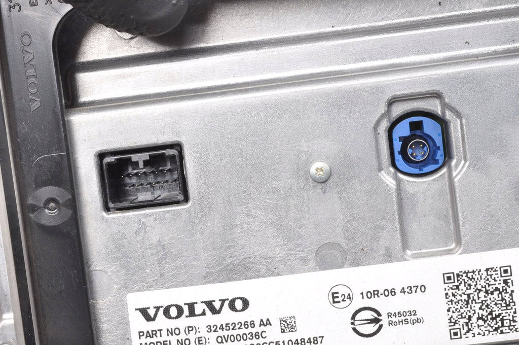 VOLVO S60 III XC40 V60 II DISPLAY NAVIGATION SCREEN 32452266 2026