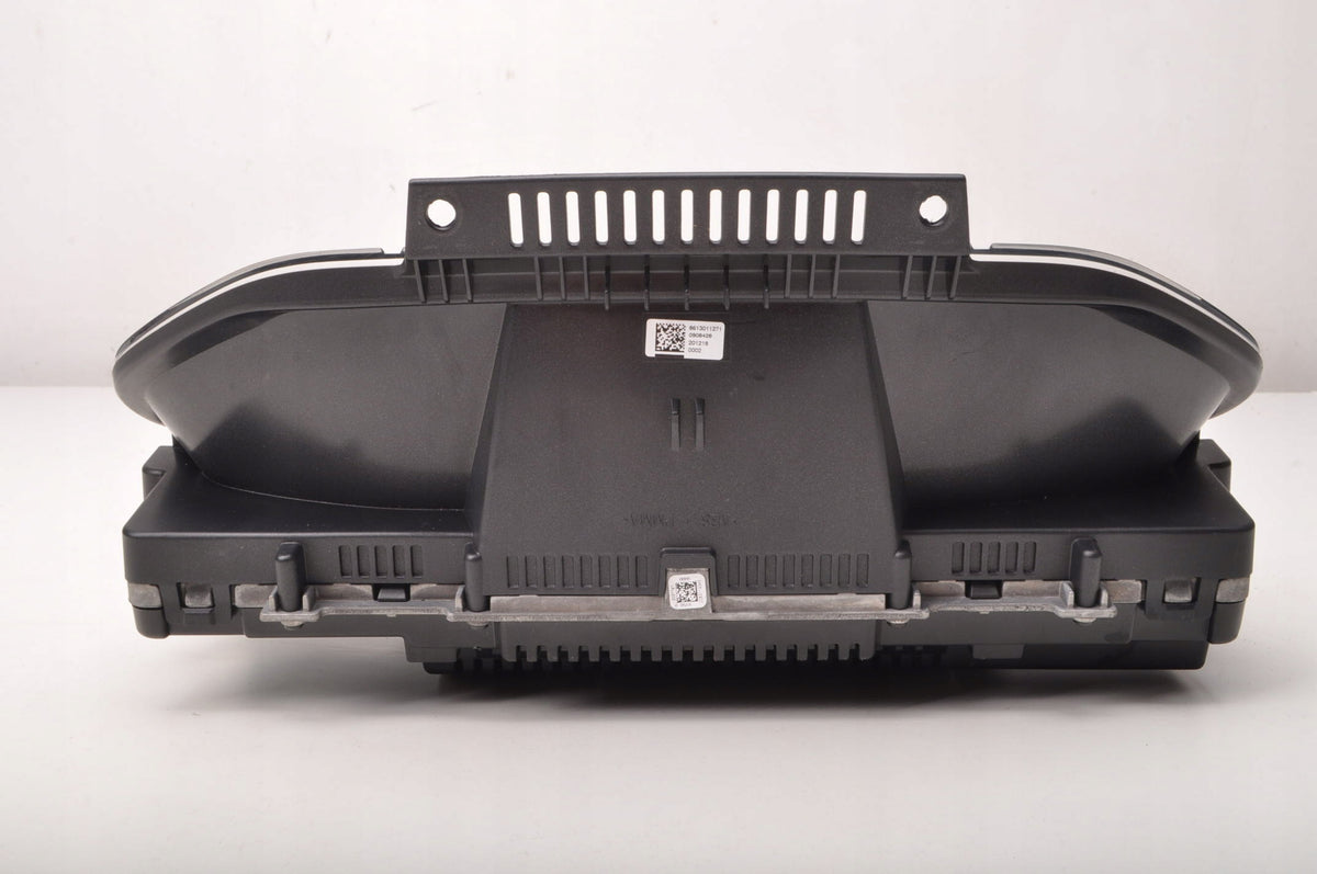 VOLVO S60 III XC90 II 2.0 T5 COUNTER CLOCKS UK 32276752 P32276752AA