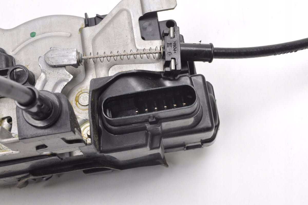 VOLVO S60 III XC90 II DOOR LOCK RIGHT FRONT 6 PIN 31462456