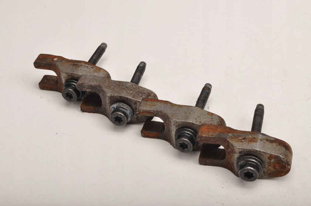 VOLVO S60 S80 II V60 XC60 AND 2.0D D4 PAWS DIESEL INJECTOR MOUNT