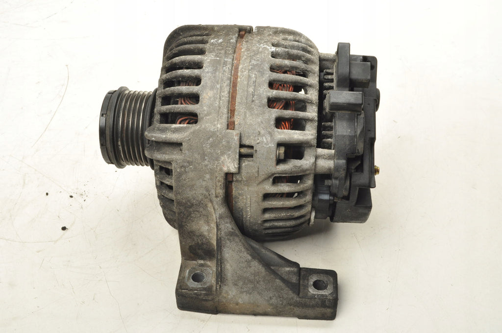 VOLVO S60 S80 V70 C70 XC70 XC90 2.4 D5 185KM ALTERNATOR 30667894