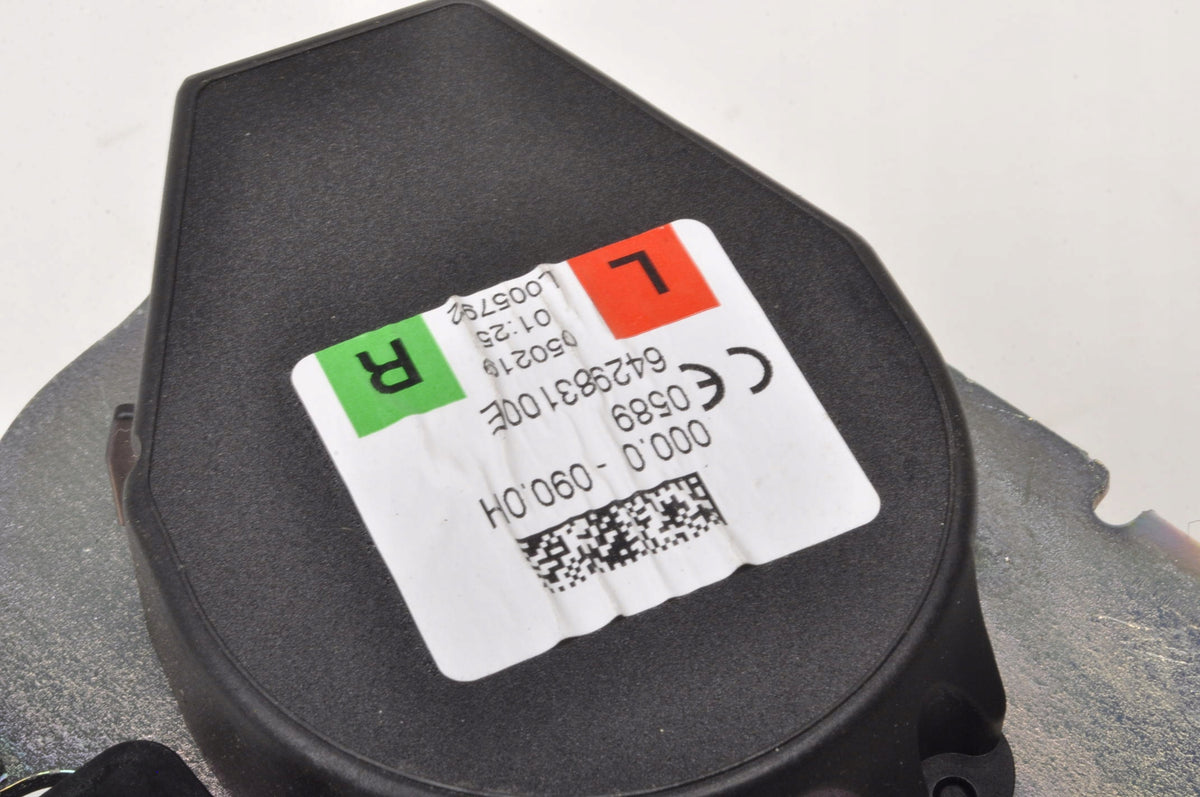 VOLVO S60 V60 II SEAT BELT RIGHT REAR 31462756 642983100E