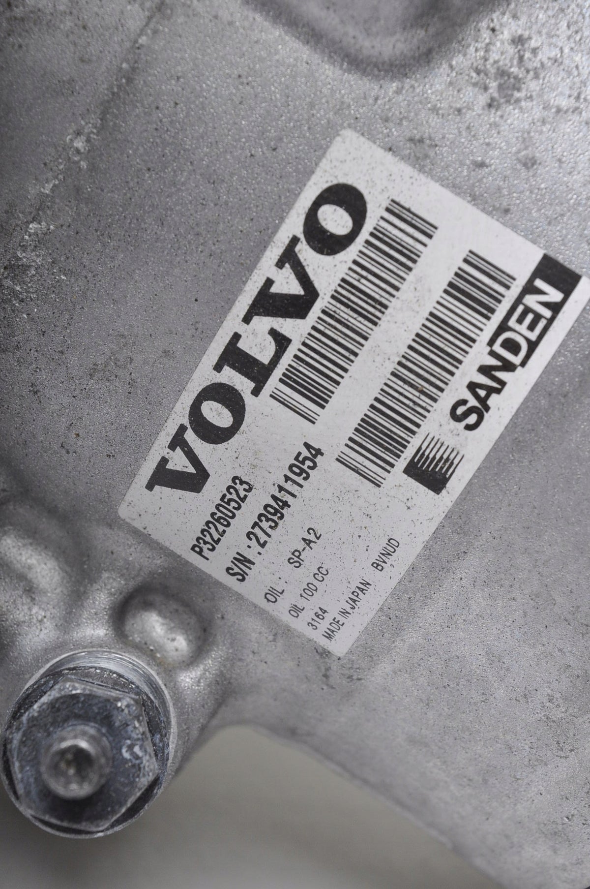 VOLVO S60 V60 II T8 Plug-in Hybrid AIR CONDITIONING COMPRESSOR 32260523 2020R