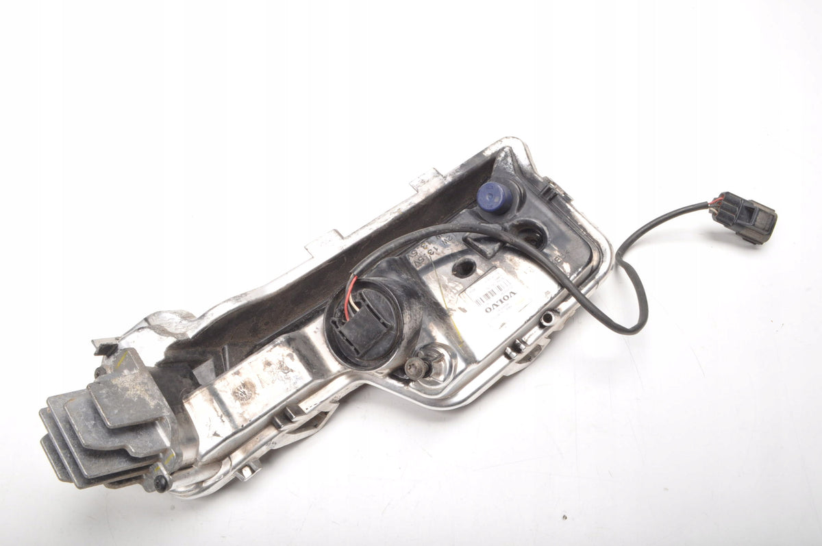 VOLVO S60 V60 LED LAMP RIGHT 31353290