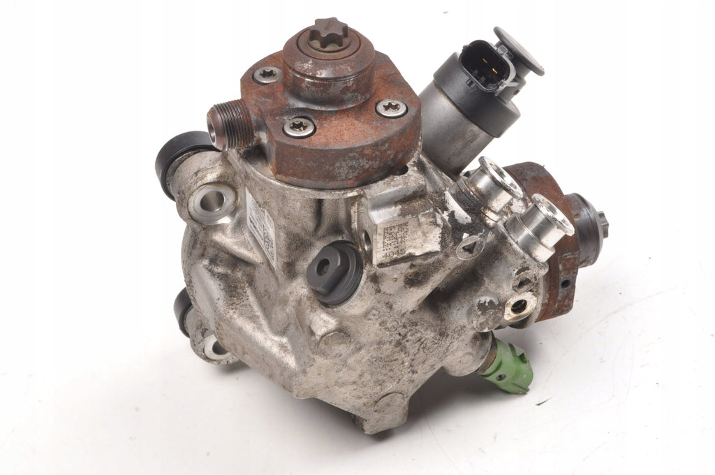 VOLVO S60 V60 V40 II 2.0 D3 150KM INJECTION PUMP 31372081 0445010681