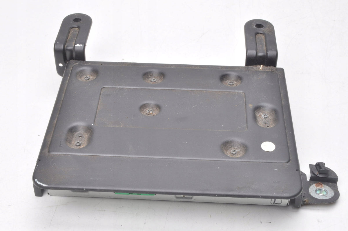 VOLVO S60 V60 XC60 AND RADIO AMPLIFIER 30659584