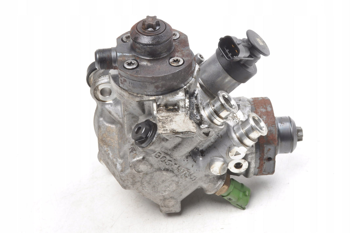 VOLVO S60 V60 XC60 I V40 II 2.4 D5 220KM INJECTION PUMP 31372081
