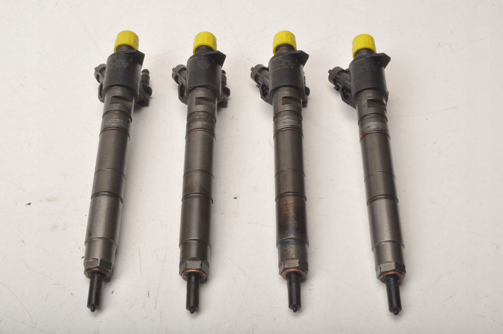 VOLVO S60 V60 XC60 S80 II V70 III 2.4 D5 215KM INJECTION INJECTOR 31272690