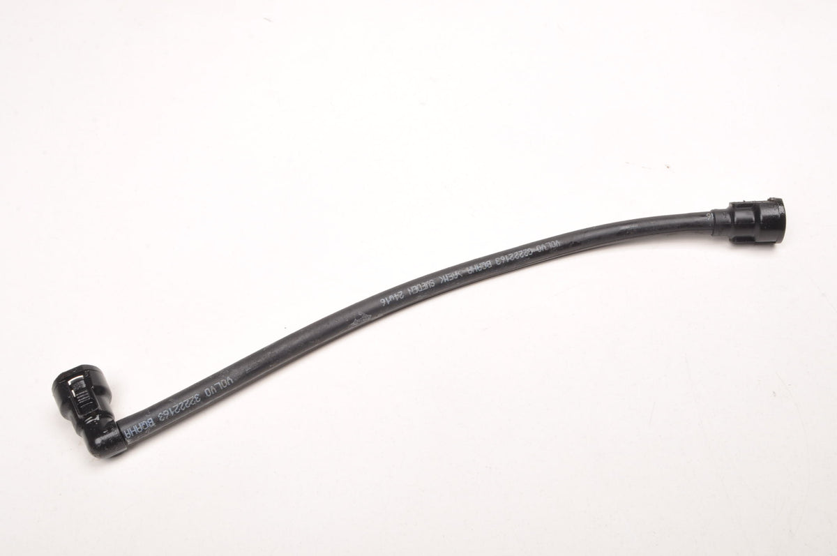VOLVO S60 V60 XC60 XC90 T8 PIPE HOSE 2024R 32222163