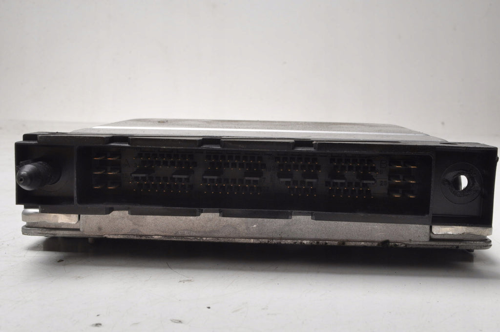 VOLVO S80 AND 2.5 TDI ENGINE COMPUTER 09496667A