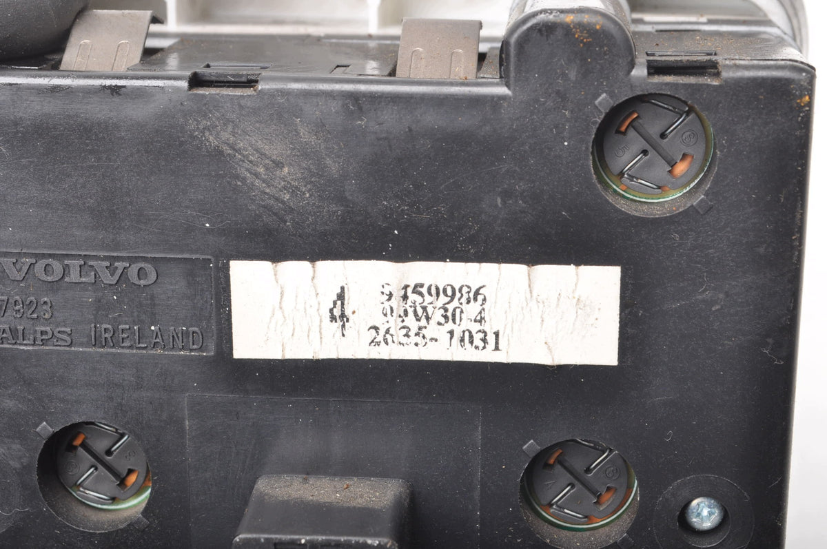 VOLVO S80 AND 9459986 LIGHT SWITCH