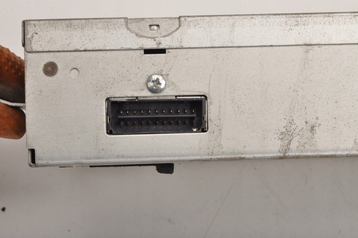 VOLVO S80 AND MULTI MEDIA CONTROLLER MODULE 8628166
